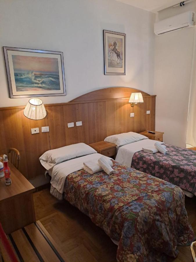 Star Hotel Roma Екстер'єр фото