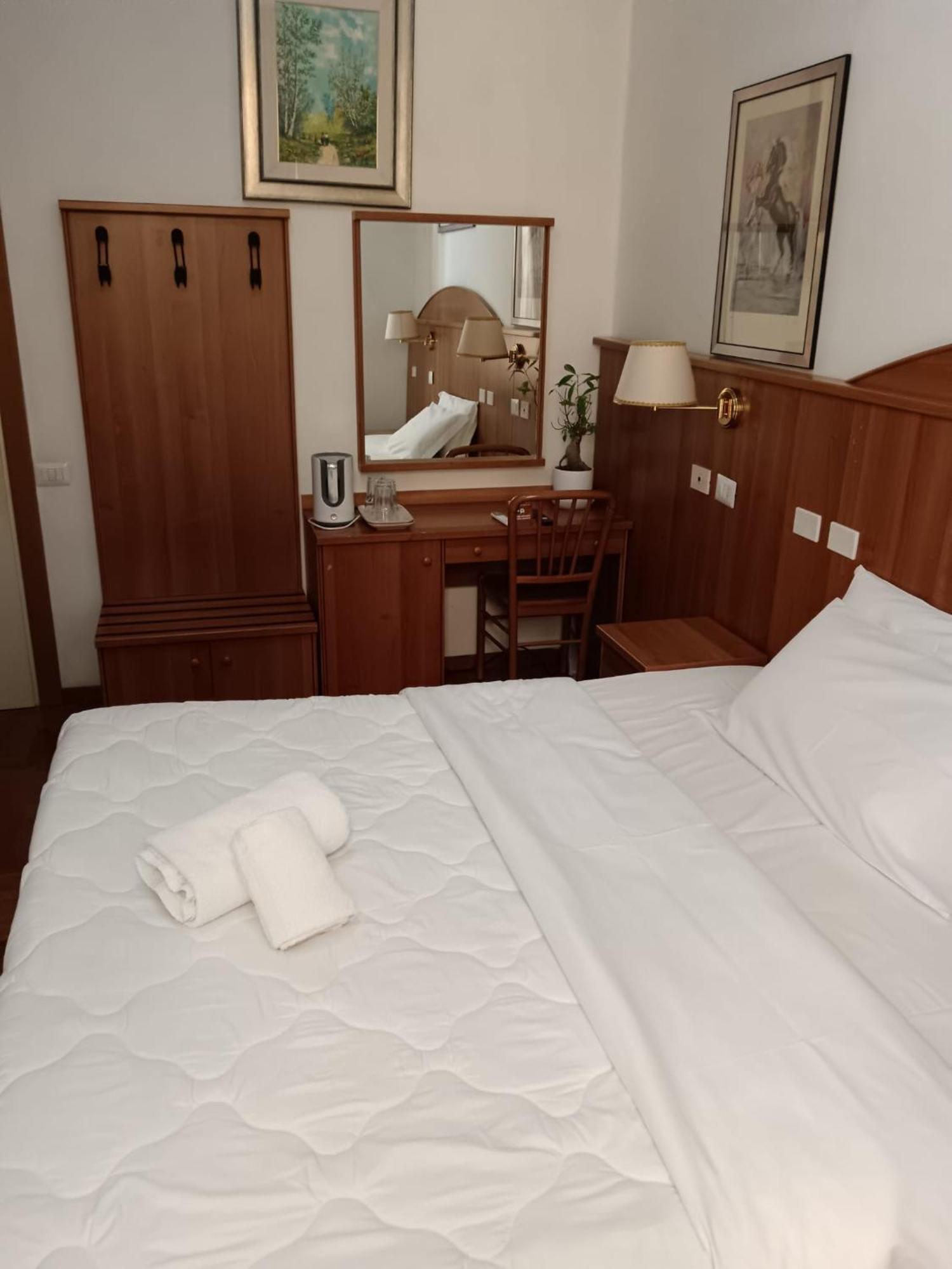 Star Hotel Roma Екстер'єр фото